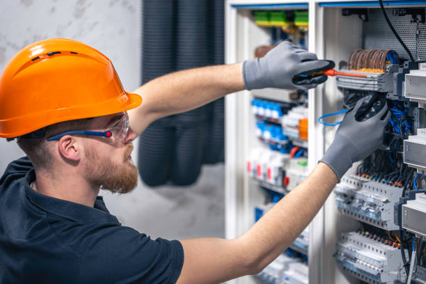 Best Electrical Outlet Repair  in Maple Valley, WA